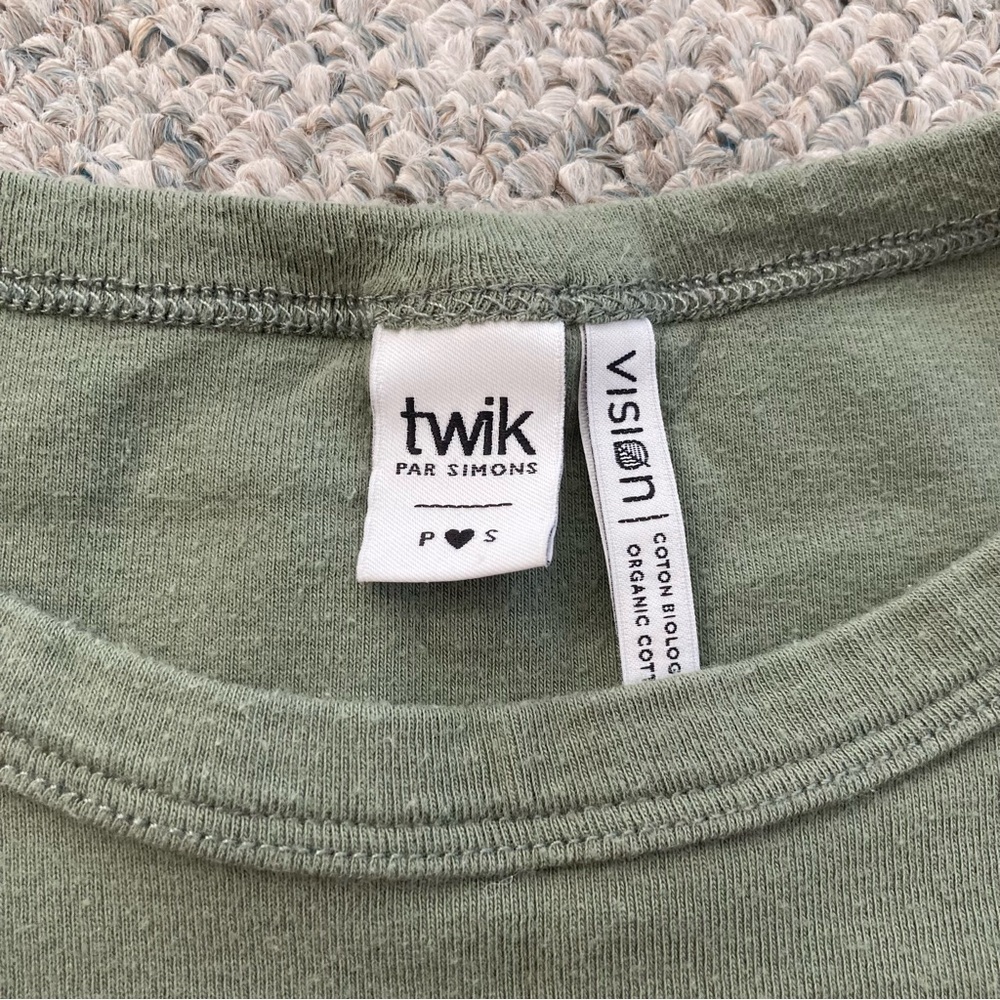 Cropped Baby Tees - Picture 5 of 5